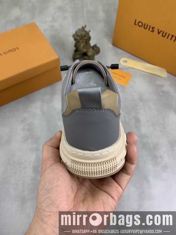 LV Replica Shoes LV sz38-44 mnf0540