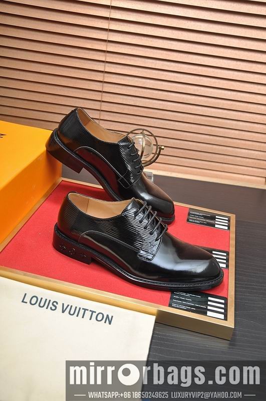 LV Replica Shoes LV sz38-45 mnf0736
