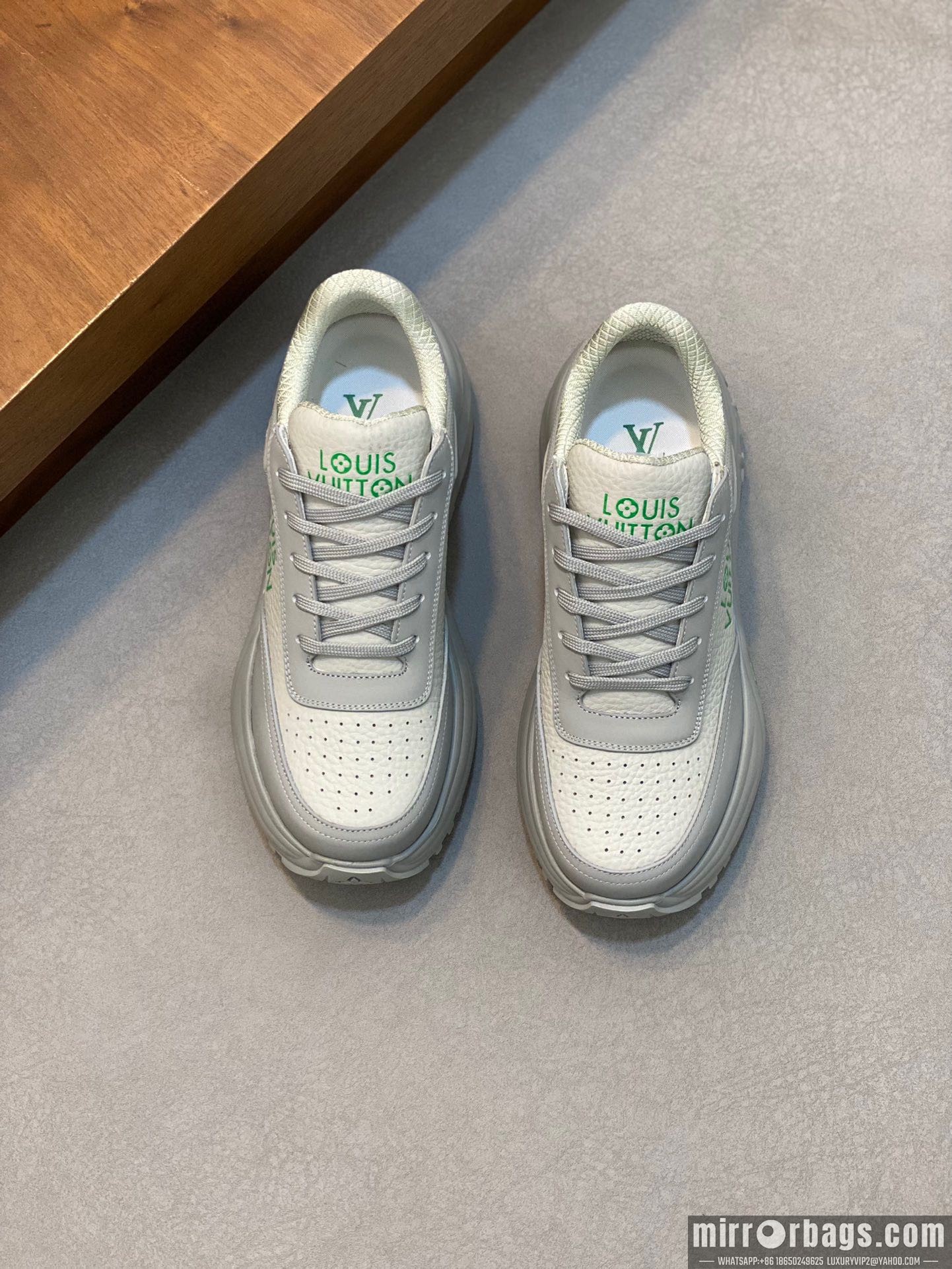 LV Replica Shoes LV sz38-45 h0924