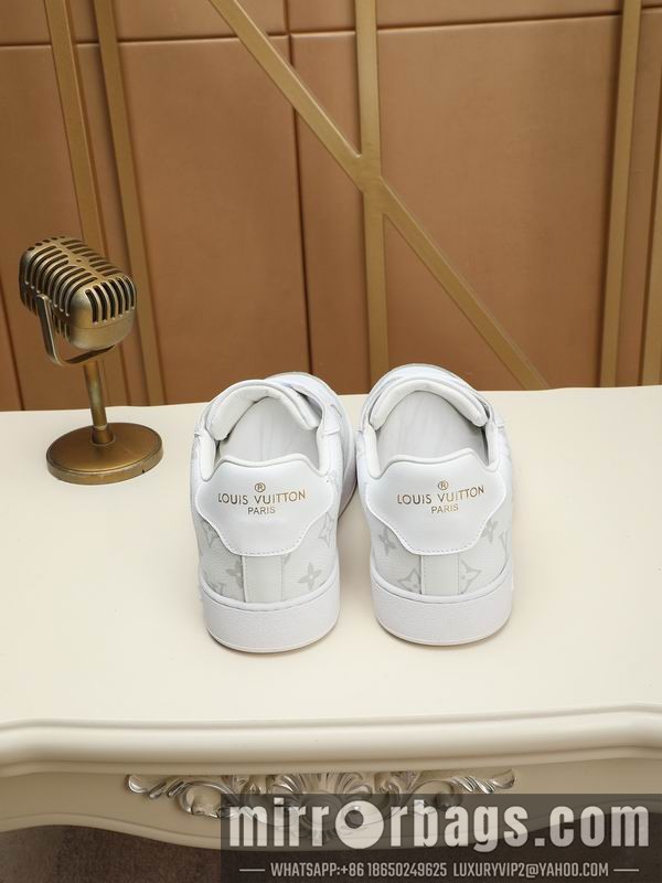 LV Replica Shoes LV sz38-44 mnf0430