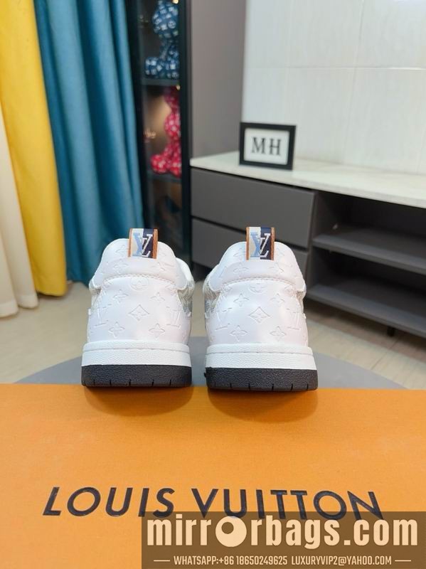 LV Replica Shoes LV sz38-44 mnf0607