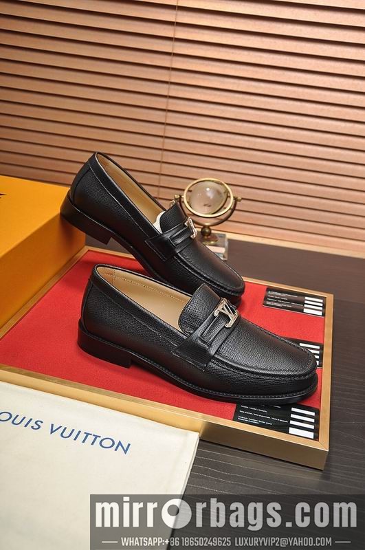 LV Replica Shoes LV sz38-45 mnf0327