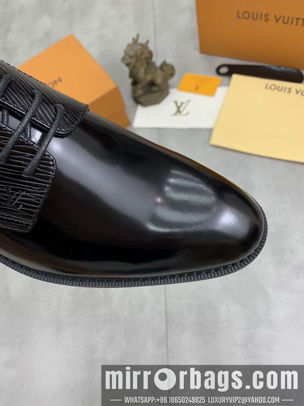 LV Replica Shoes LV sz38-45 mnf0313