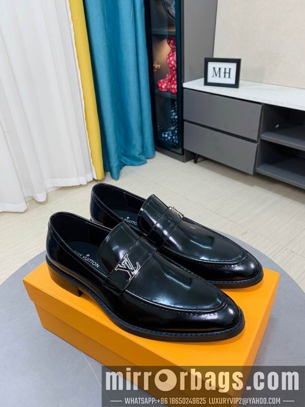 LV Replica Shoes LV sz38-44 mnf0131