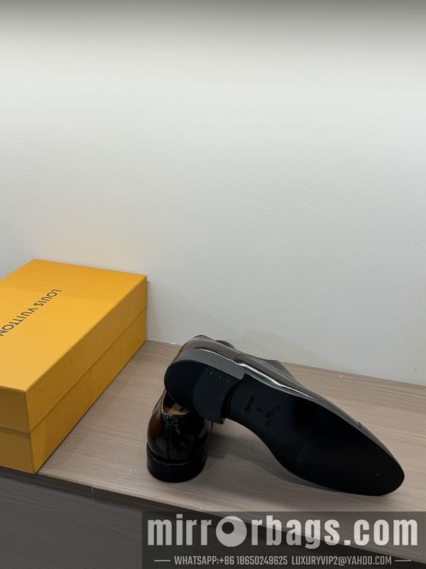 LV Replica Shoes LV sz38-45 mnf0117