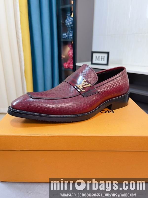 LV Replica Shoes LV sz38-44 mnf0308