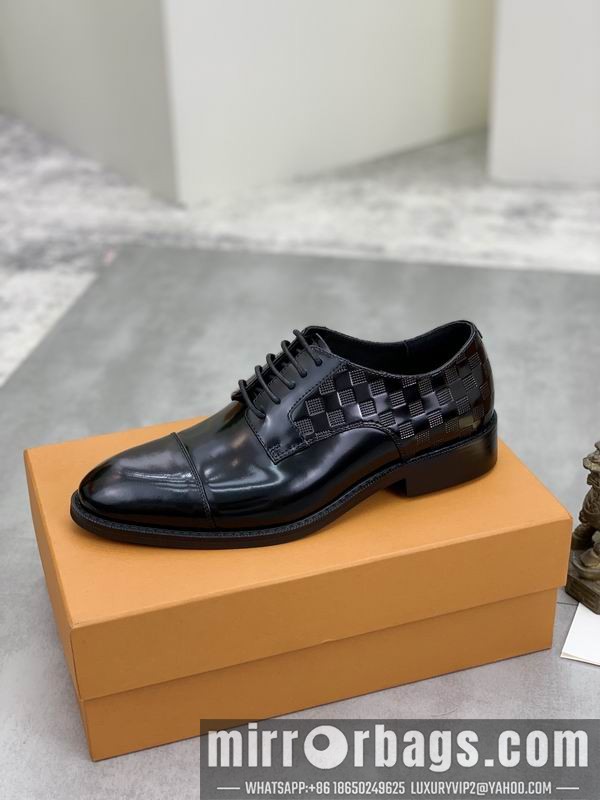 LV Replica Shoes LV sz38-45 mnf0311