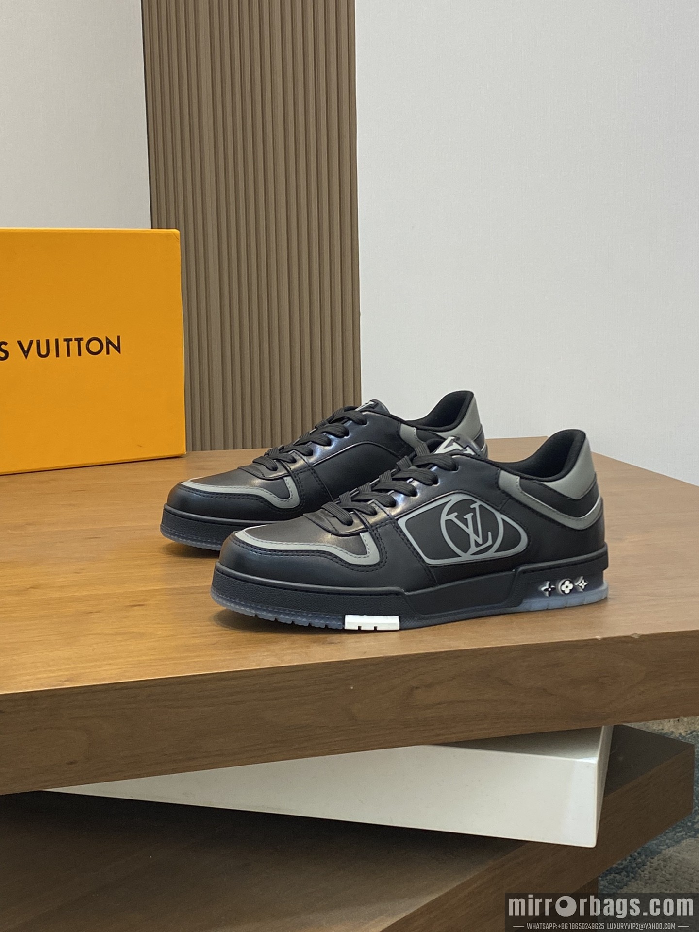LV Replica Shoes LV sz38-44 hnh0204