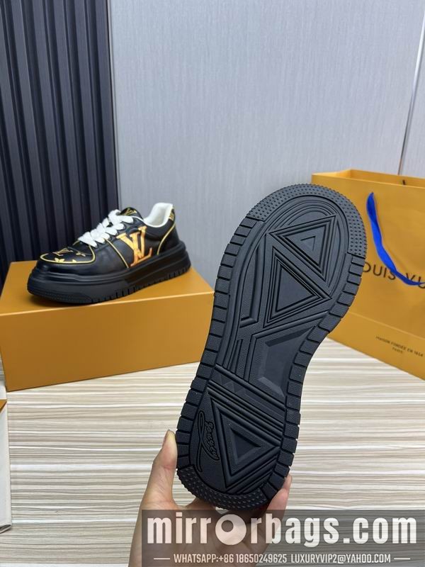 LV Replica Shoes LV sz38-44 mnf01108