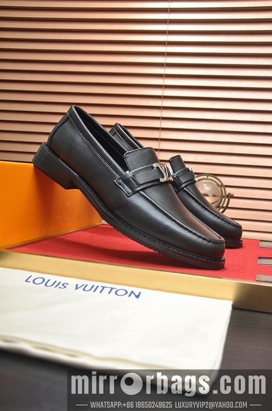 LV Replica Shoes LV sz38-45 mnf0755