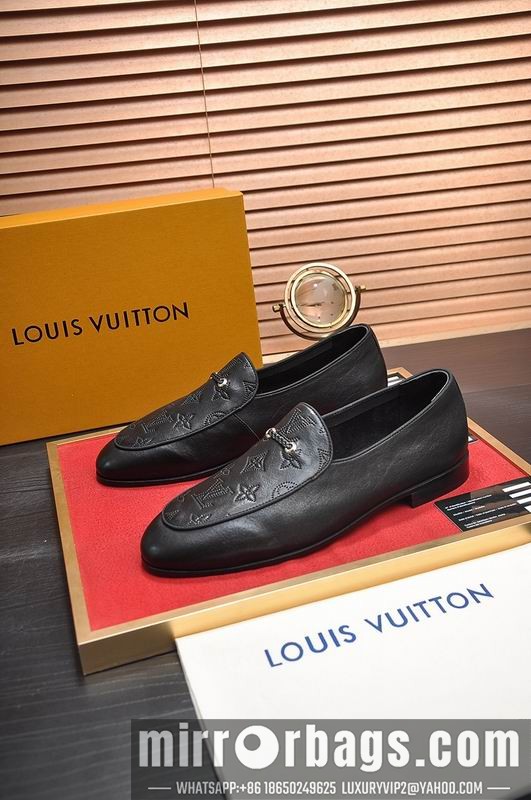 LV Replica Shoes LV sz38-45 mnf0506