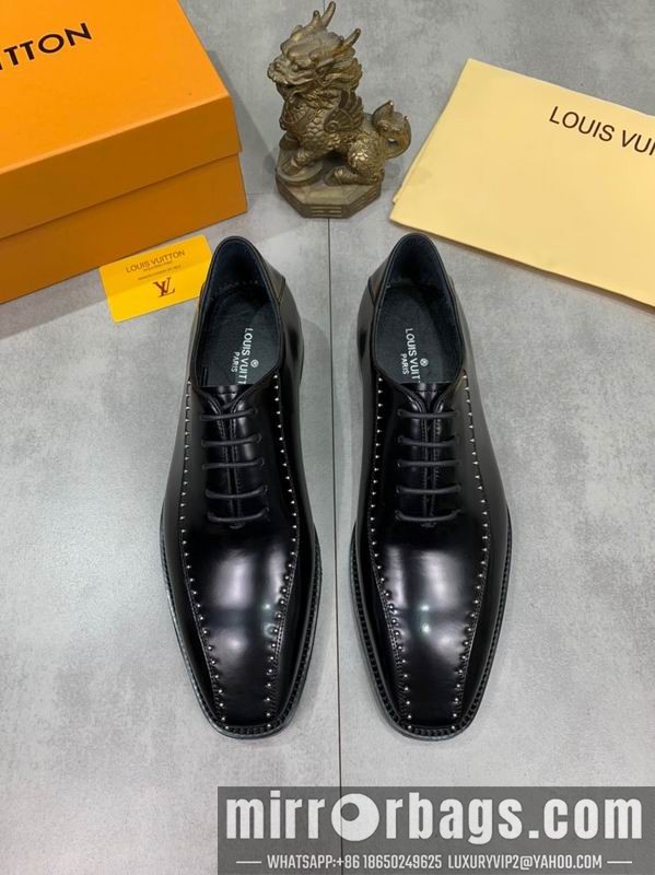 LV Replica Shoes LV sz38-44 mnf0408
