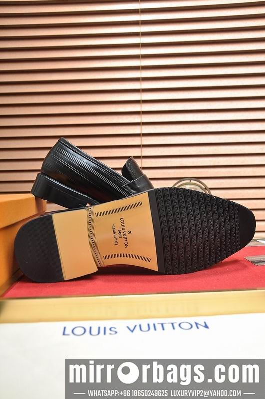 LV Replica Shoes LV sz38-45 mnf0743