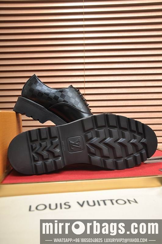 LV Replica Shoes LV sz38-45 mnf0616