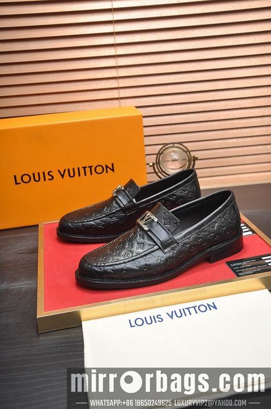 LV Replica Shoes LV sz38-45 mnf0754