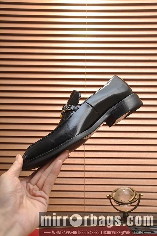 LV Replica Shoes LV sz38-45 mnf0717