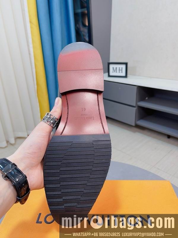 LV Replica Shoes LV sz38-45 mnf0602