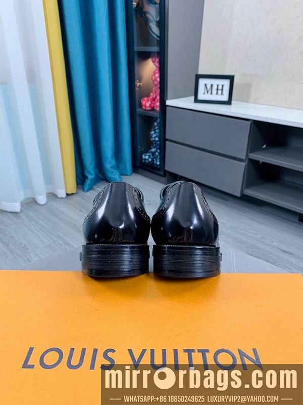 LV Replica Shoes LV sz38-44 mnf0222