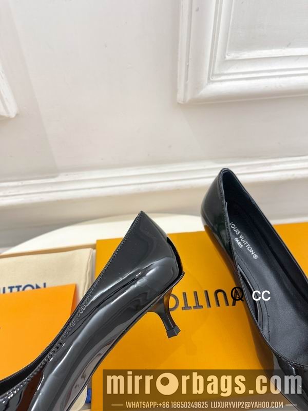 LV Replica Shoes LV sz35-40 4CM XC0310