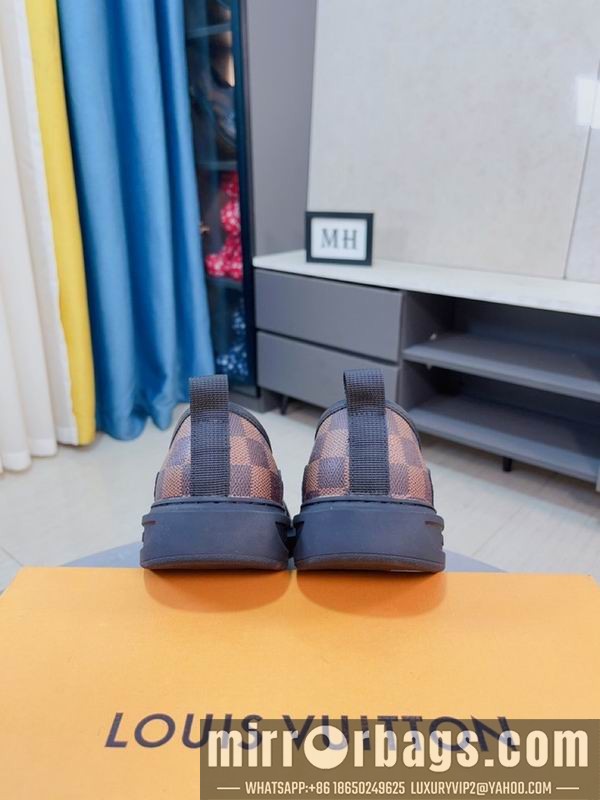 LV Replica Shoes LV sz38-44 mnf0173