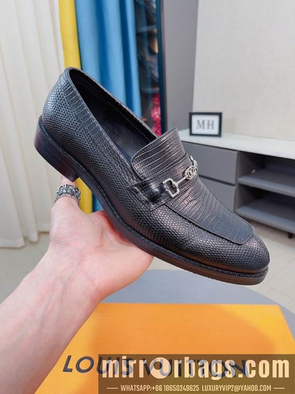LV Replica Shoes LV sz38-44 mnf0333