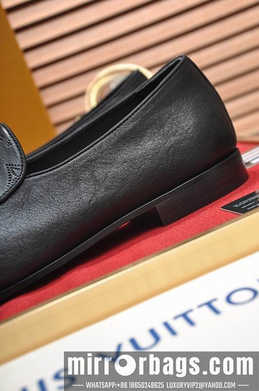 LV Replica Shoes LV sz38-45 mnf0506