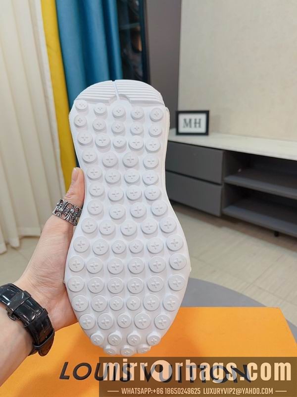 LV Replica Shoes LV sz38-44 mnf0360