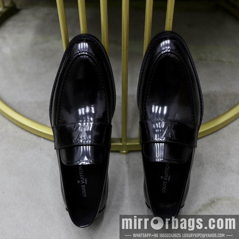 LV Replica Shoes LV sz38-45 mnf0641