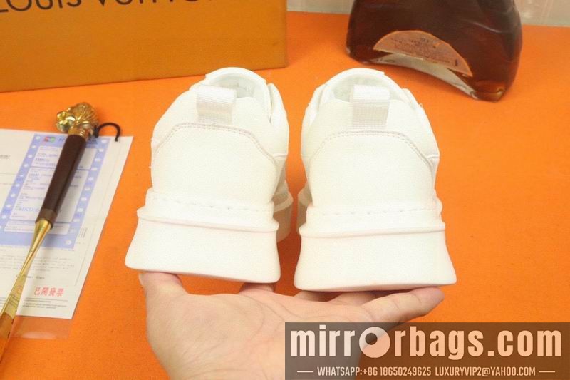 LV Replica Shoes LV sz38-43 mnf1022