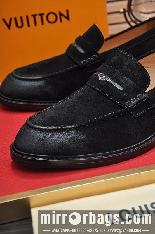 LV Replica Shoes LV sz38-45 mnf0732