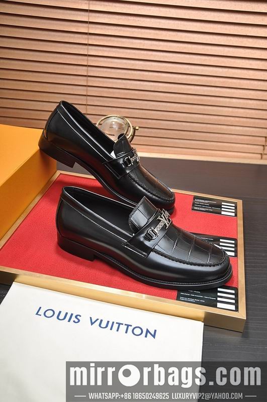 LV Replica Shoes LV sz38-45 mnf0315