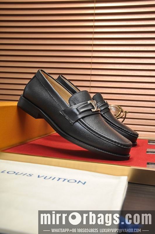 LV Replica Shoes LV sz38-45 mnf0327
