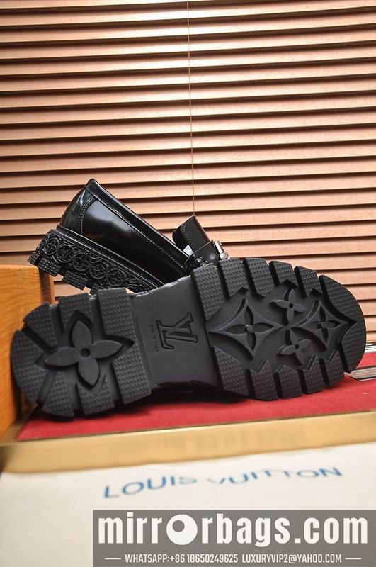 LV Replica Shoes LV sz38-45 mnf0618