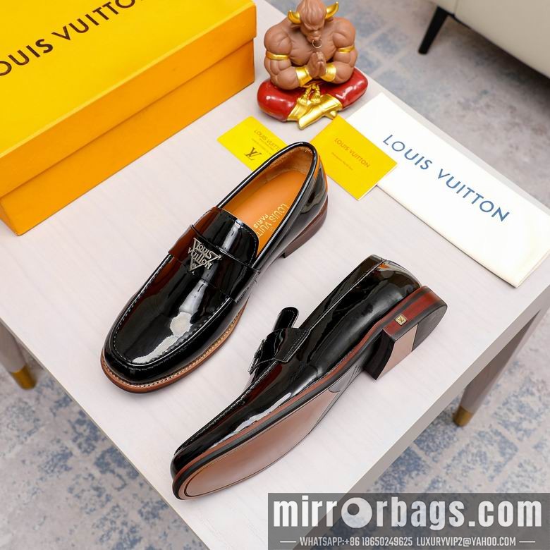 LV Replica Shoes LV sz38-44 06106