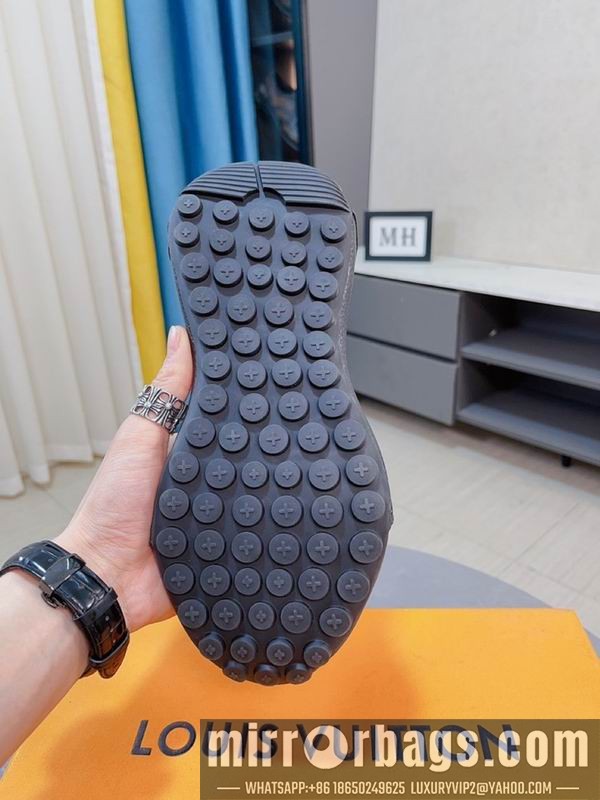 LV Replica Shoes LV sz38-44 mnf0360