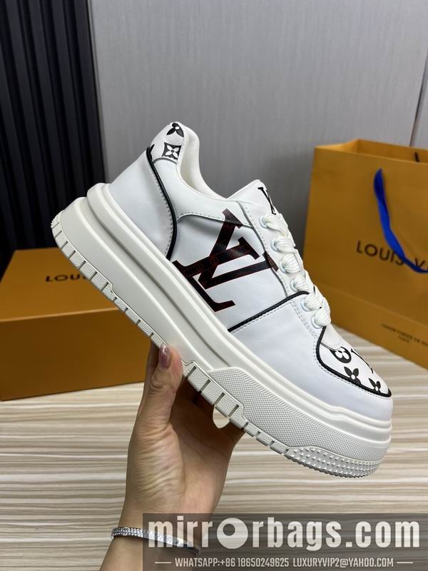 LV Replica Shoes LV sz38-44 mnf01108