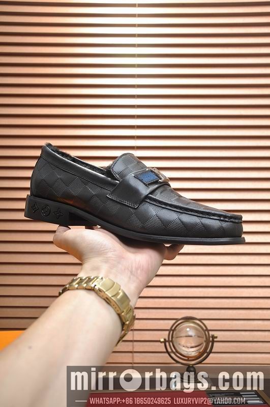 LV Replica Shoes LV sz38-45 mnf0752