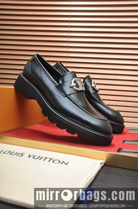 LV Replica Shoes LV sz38-45 mnf0615