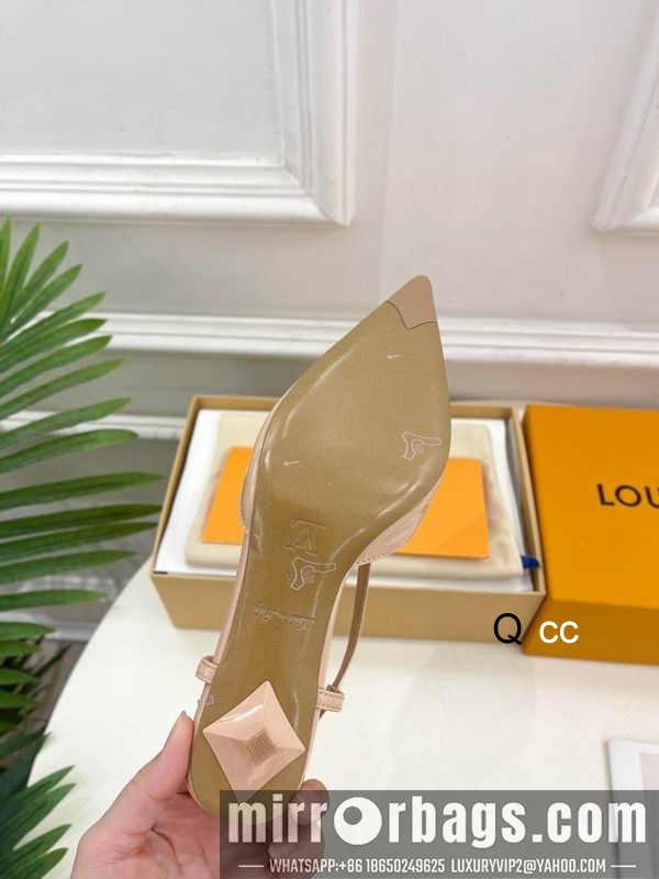 LV Replica Shoes LV sz35-40 4CM XC0310