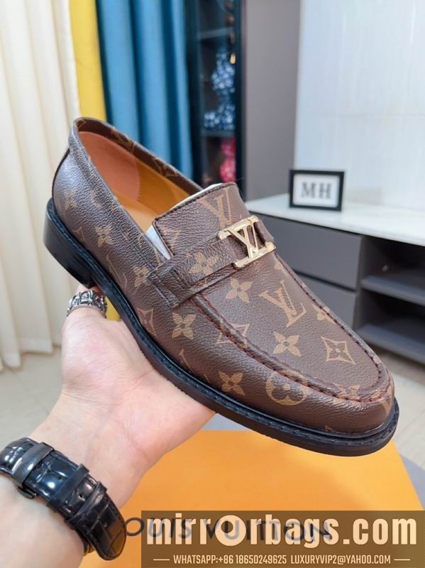 LV Replica Shoes LV sz38-44 mnf0329