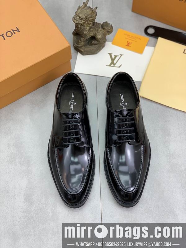LV Replica Shoes LV sz38-45 mnf0312