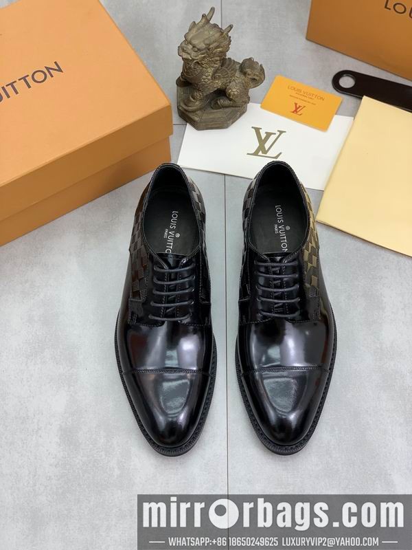 LV Replica Shoes LV sz38-45 mnf0311