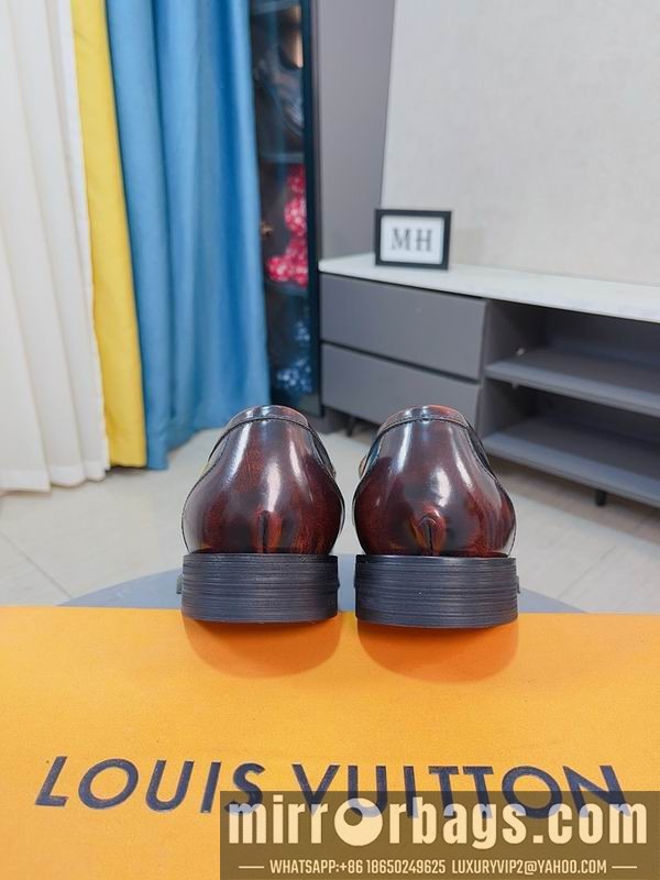 LV Replica Shoes LV sz38-45 mnf0602