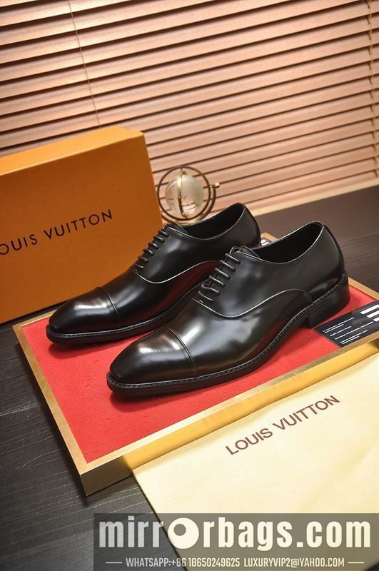 LV Replica Shoes LV sz38-45 mnf0704