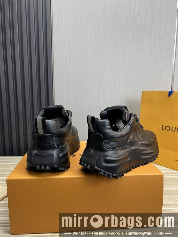 LV Replica Shoes LV sz38-44 mnf0181