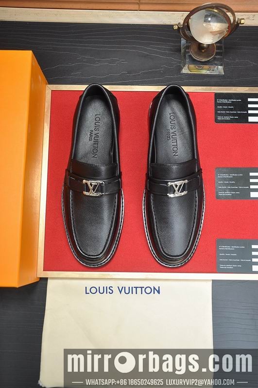 LV Replica Shoes LV sz38-45 mnf0755