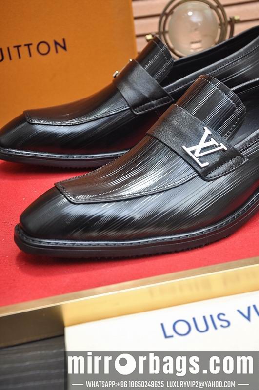 LV Replica Shoes LV sz38-45 mnf0743