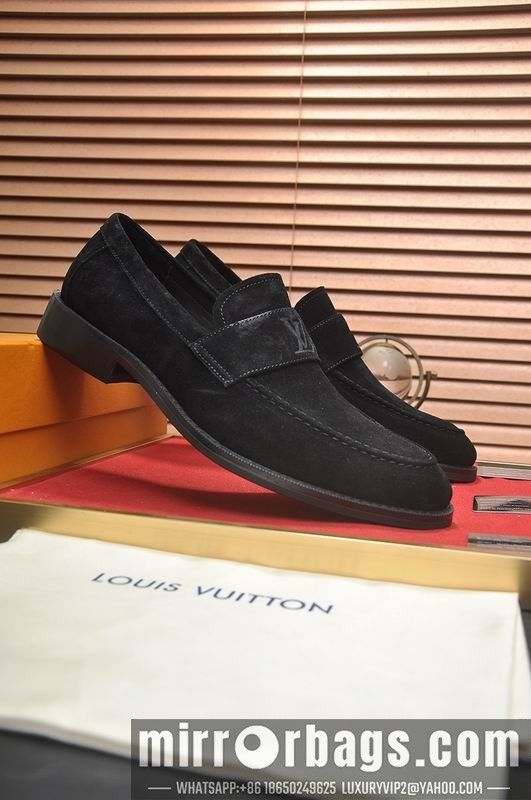 LV Replica Shoes LV sz38-45 mnf0658