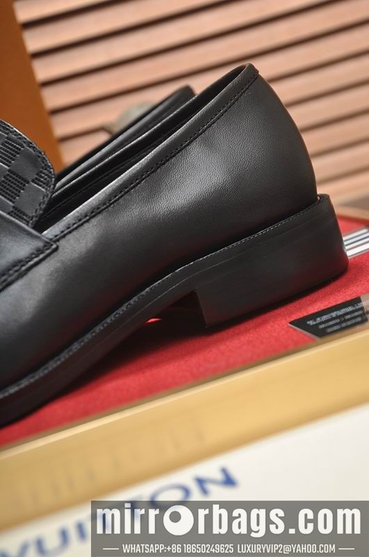 LV Replica Shoes LV sz38-45 mnf0533