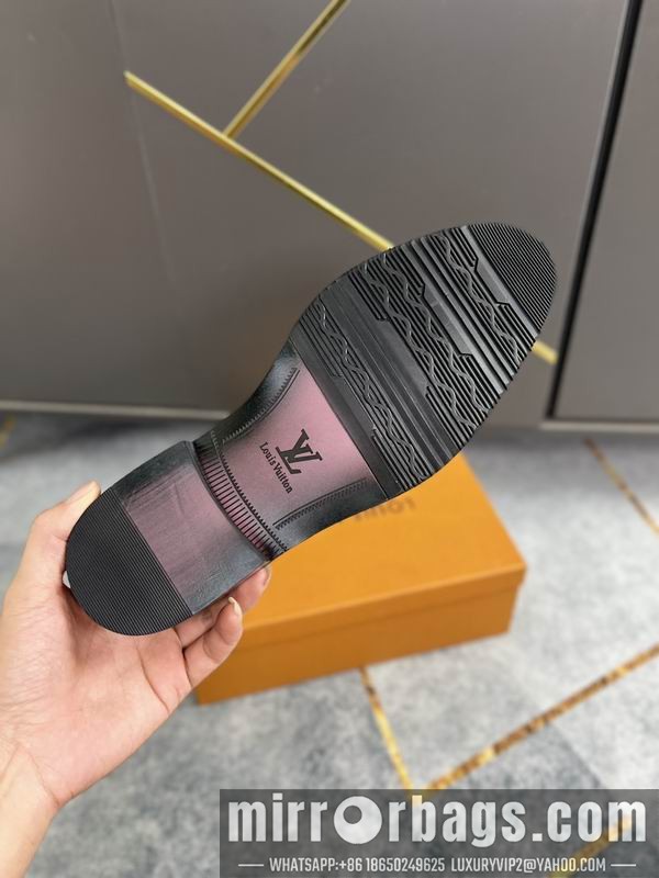 LV Replica Shoes LV sz38-44 mnf0218